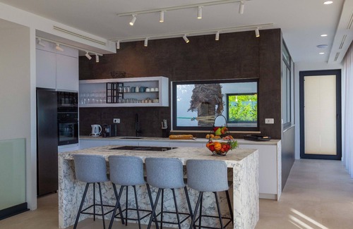 Zelenka House | Holiday house Makarska for 1 - 10 persons with 4 bedrooms - Holiday home