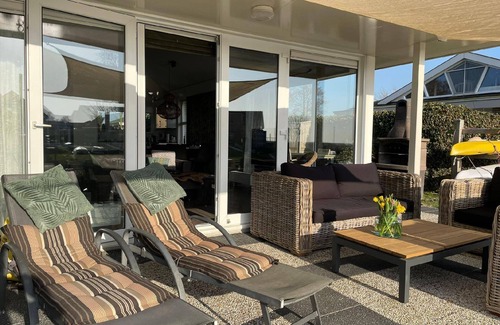 Makkum House | Holiday house Makkum FR for 1 - 5 persons with 3 bedrooms - Holiday house