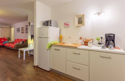 Marcana House | Holiday house Marcana for 1 - 6 persons with 3 bedrooms - Holiday home