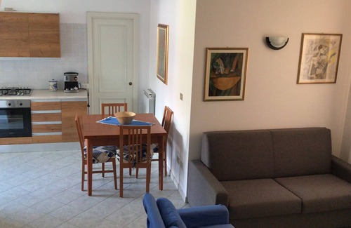 Porto Torres House | Holiday house near the beach with a wonderful sea view