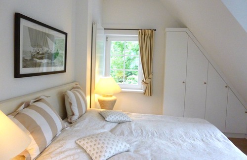 Klein Bollhagen House | Holiday house near the beach with garden, fireplace, WiFi, sauna and whirlpool