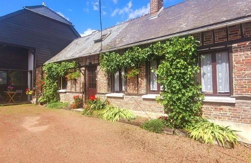 Parfondeval House | Holiday house Parfondeval for 1 - 4 persons with 2 bedrooms - Twin house