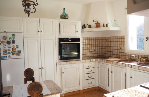 Pierrevert House | Holiday house Pierrevert for 1 - 3 persons with 2 bedrooms - Holiday house