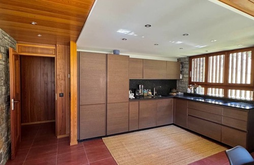 Rossa House | Holiday house Rossa for 1 - 8 persons with 3 bedrooms - Hut