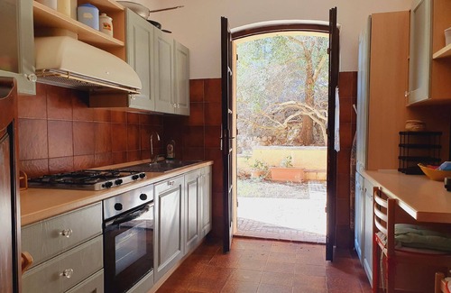 Maladroscia House | Holiday house Sant'Antioco for 1 - 6 persons with 3 bedrooms - Row house