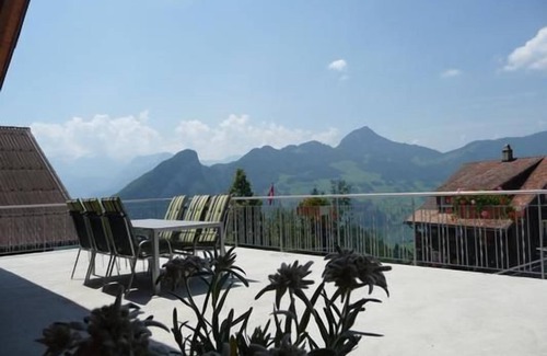 Schwyz Ski Chalet | Holiday house Seewen SZ for 1 - 4 persons with 1 bedroom - Hut