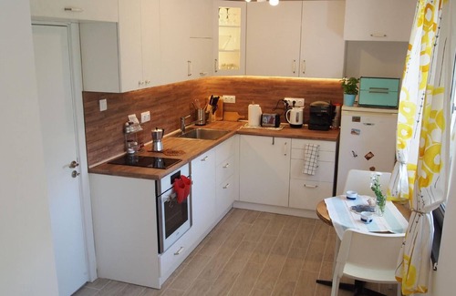 Sozopol House | Holiday house Sozopol for 1 - 14 persons with 6 bedrooms - Holiday home