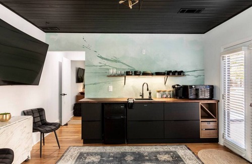 Reynoldstown Apartment | Holiday House Studio · Stylish studio w/luxury amenities. Pet friendly!