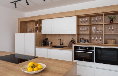 Veliko Brdo House | Holiday house Tučepi for 1 - 12 persons with 5 bedrooms - Holiday house