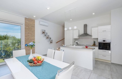 Babici House | Holiday house Umag for 1 - 6 persons with 2 bedrooms - Holiday house