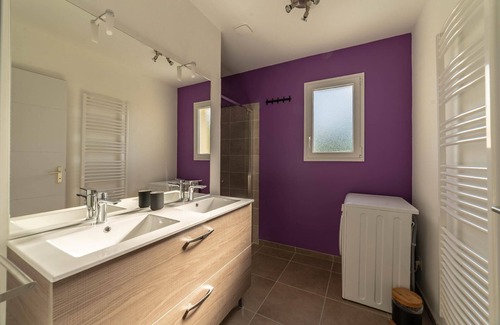 Vesseaux House | Holiday house Vesseaux for 1 - 12 persons with 6 bedrooms - Holiday house