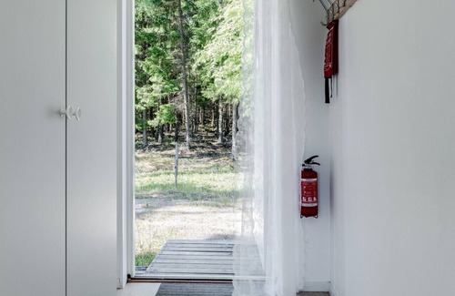 Ronninge Ski Chalet | Holiday house with a view of Lake Hängasjön | SE06016