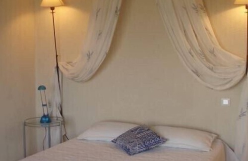 Plogoff House | Holiday house with panorama view of the sea and the coast