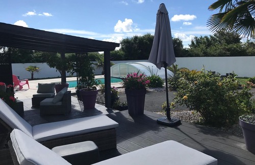 Penmarch House | Holiday house with private pool in a shared property