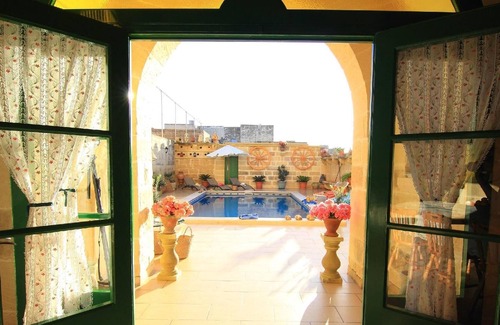 Xewkija House | Holiday house Xewkija for 2 - 12 persons with 6 bedrooms - Holiday house