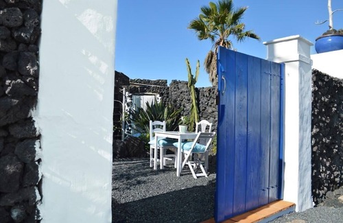 Uga House | Holiday house Yaiza for 1 - 2 persons with 1 bedroom - Casa Rural