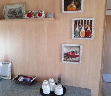Vierhouten Ski Chalet | Holiday in Holland - no workmen only holiday makers