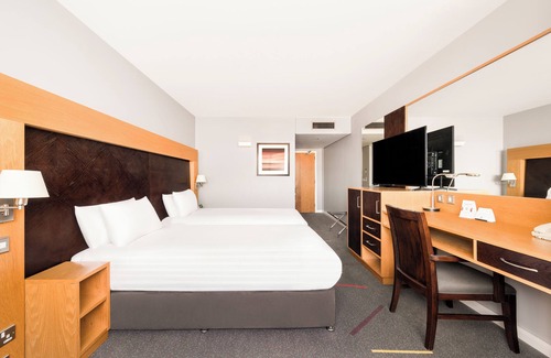 Westhill Hotel | Holiday Inn Aberdeen West by IHG