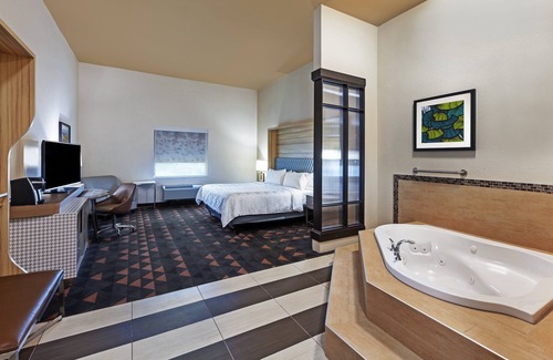 Amarillo Hotel | Holiday Inn Amarillo East by IHG