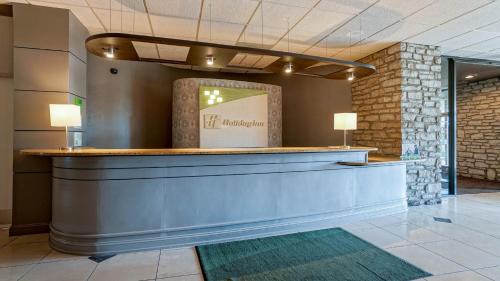 Manhattan Hotel | Holiday Inn At the Campus by IHG