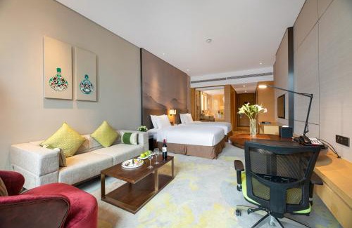 Jintai District Hotel | Holiday Inn Baoji Central by IHG