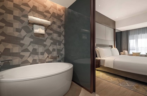 Chaoyang Hotel | Holiday Inn Changchun Jingyue by IHG