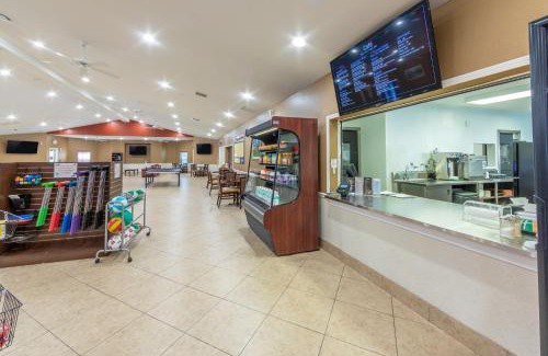 Davenport Resort | Holiday Inn Club Vacations - Orlando Breeze Resort