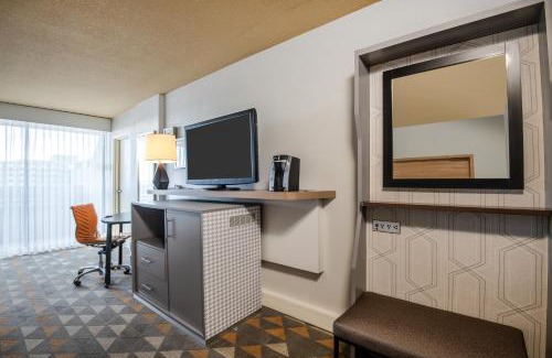 Northeast Park Hill Hotel | Holiday Inn Denver East by IHG