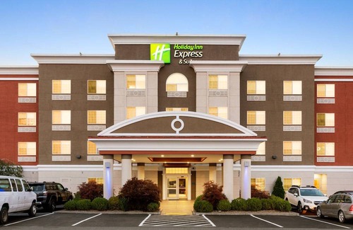 Altamont Hotel | Holiday Inn Express Hotel & Suites Klamath Falls Central, an IHG Hotel