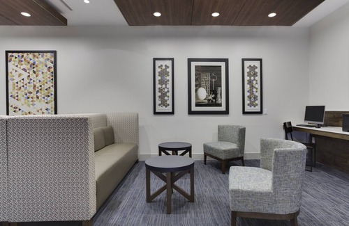 Edgewood Hotel | Holiday Inn Express Hotel & Suites Ft Lauderdale Airport/Cru by IHG