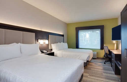 Edgewood Hotel | Holiday Inn Express Hotel & Suites Ft Lauderdale Airport/Cru by IHG