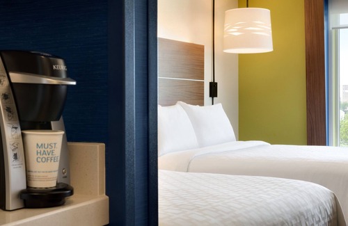 Port Wentworth Hotel | Holiday Inn Express & Suites Savannah N - Port Wentworth by IHG