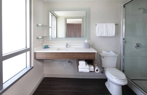 Fisherman's Wharf Hotel | Holiday Inn Express and Suites Fisherman's Wharf by IHG