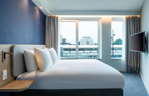 Almere Buiten Hotel | Holiday Inn Express - Almere by IHG