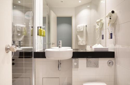 Amiens Hotel | Holiday Inn Express Amiens by IHG