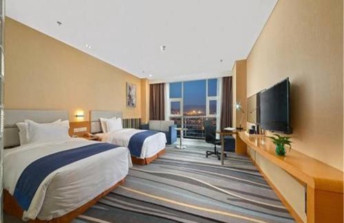 Jintai District Hotel | Holiday Inn Express Baoji City Centre by IHG