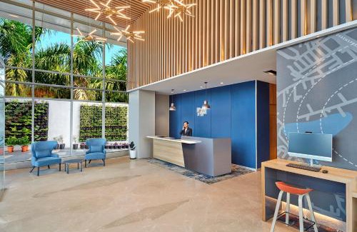 Bommasandra Hotel | Holiday Inn Express Bengaluru Bommasandra by IHG