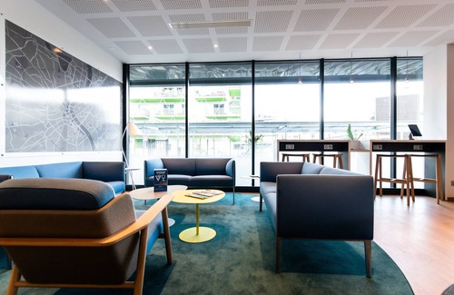 Lormont Hotel | Holiday Inn Express Bordeaux - Lormont by IHG