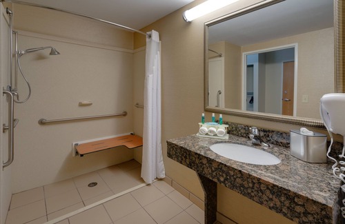 Charles Town Hotel | Holiday Inn Express Charles Town by IHG