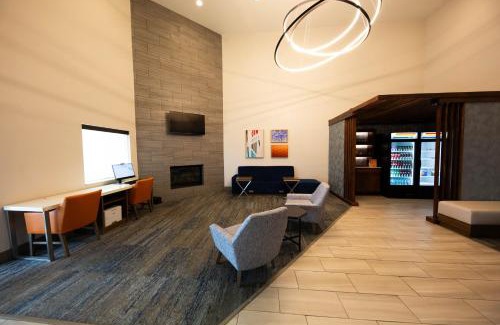 Canyon Hotel | Holiday Inn Express - Canyon by IHG