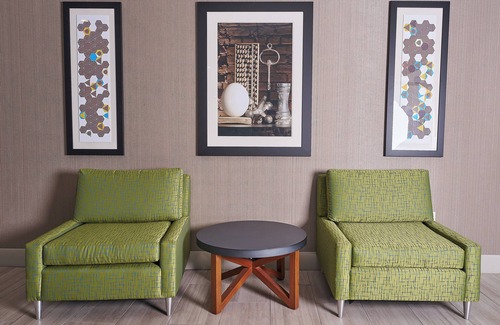 Charleston Hotel | Holiday Inn Express Charleston-Civic Center by IHG