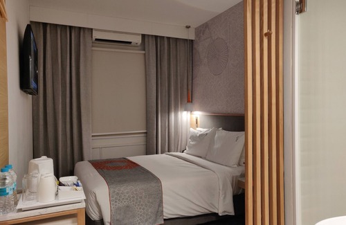 Thoraipakkam Hotel | Holiday Inn Express Chennai OMR Thoraipakkam by IHG