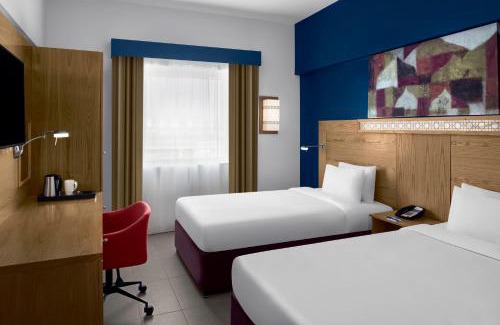Garhoud Hotel | Holiday Inn Express Dubai Airport by IHG