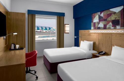 Garhoud Hotel | Holiday Inn Express Dubai Airport by IHG