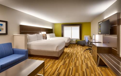 Biggs Field Hotel | Holiday Inn Express El Paso I-10 East by IHG