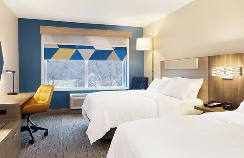 Fremont Hotel | Holiday Inn Express Fremont by IHG