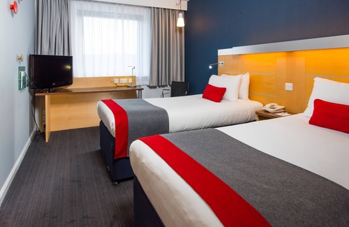 Hemel Hempstead Hotel | Holiday Inn Express Hemel Hempstead by IHG