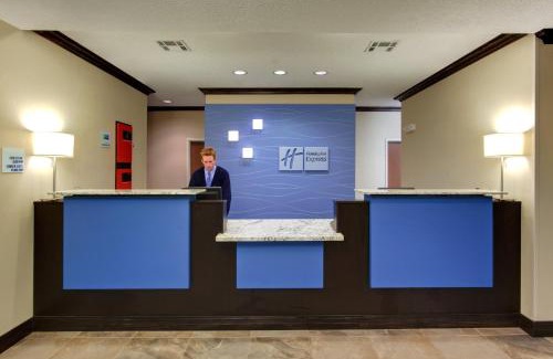 Albuquerque Hotel | Holiday Inn Express Hotel & Suites Albuquerque Airport by IHG