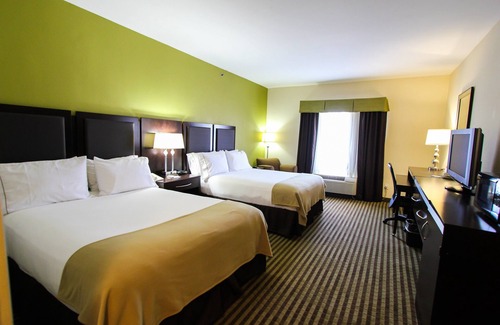 Nacogdoches Hotel | Holiday Inn Express Hotel and Suites Nacogdoches by IHG