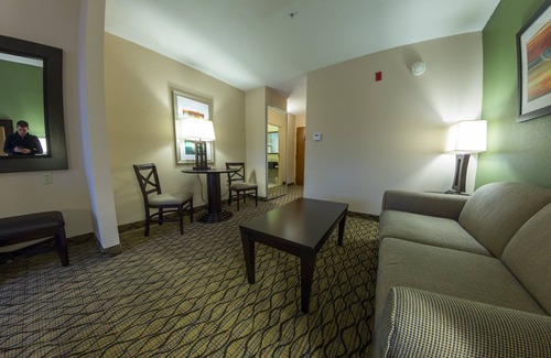 Winchester Hotel | Holiday Inn Express Hotel & Suites Winchester by IHG
